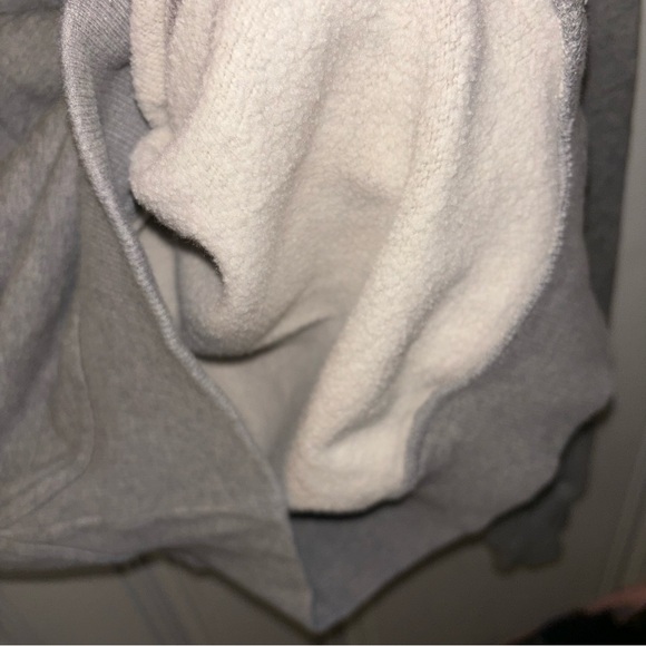 Duluth Men’s Small Gray Sweatshirt tough durable, workwear outdoors - Picture 3 of 4